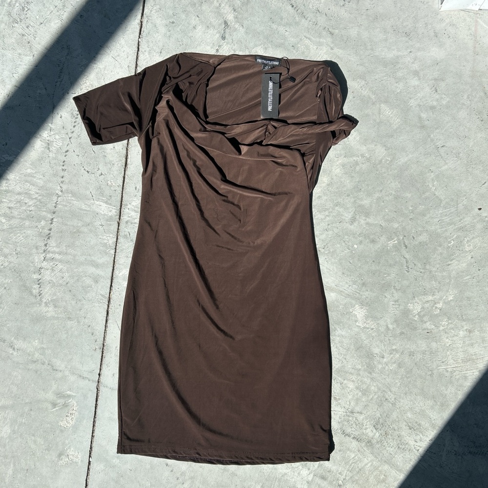 PLT twist shoulder mini dress